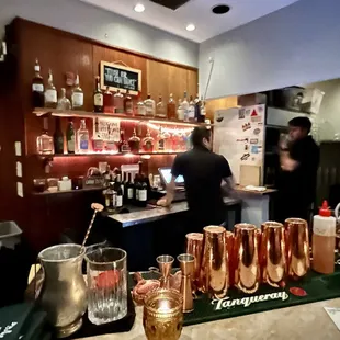 Bar.