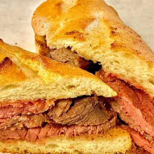 Prime rib dip sandwich