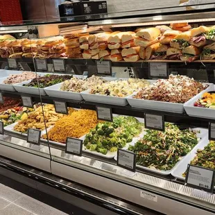 Amazing deli &amp; prepared food selection (10/29/23)