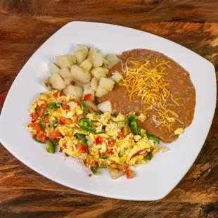 Huevos a la Mexicana 
(Mexican style Eggs)