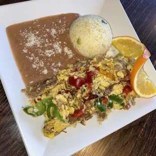 Machaca con huevo