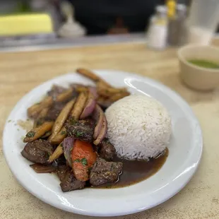 Lomo Saltado