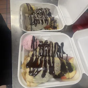 Crepes with ice cream