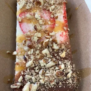 strawberry cheesecake caramel drizzle pecans chocolate