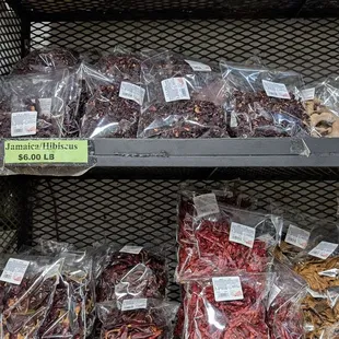 Dried peppers