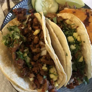 Al pastor tacos