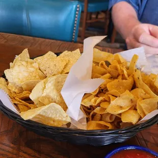 The festive chip basket contains huge "fritos" type chips!
