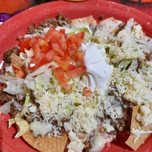 Nacho Mi Torito with all ground beef no chicken and no beans.