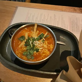 BOWL TORTILLA SOUP