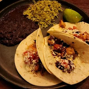 Lettuce Cup Chicken Taco