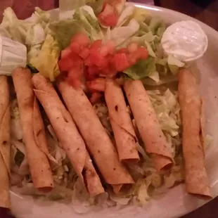 Mini beef flautas
