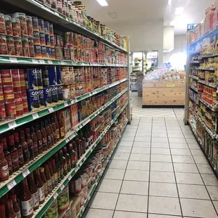 a grocery store aisle
