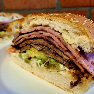Torta Jamon y asada