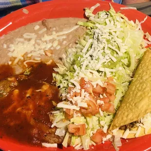 Number 8 lunch special; includes chili Relleno, taco, beans and guacamole salad