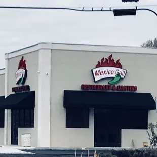 the front of the restaurant