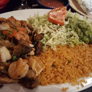 Chicken Acapulco at Mexico Lindo. A new and good addition to the menu.