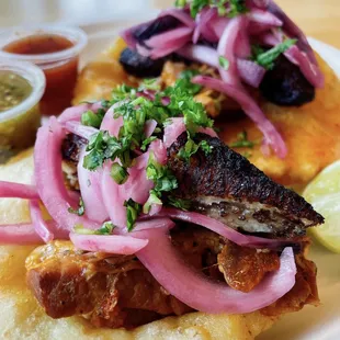 Cochinita Fluffy Taco