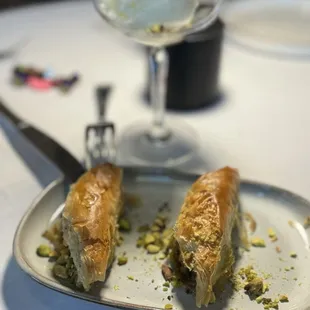 Shobiyet (baklava) and gum ice cream