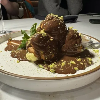 PROFITEROLE