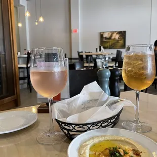 Hummus with sangria and rose