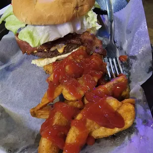 Sante fe burger and potato wedges