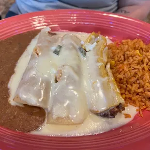 Enchiladas with queso