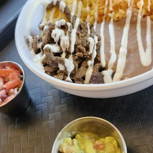 Asada bowl, hold the lettuce and pico and guac on the side