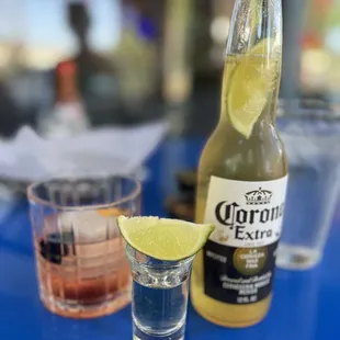 Mezcal old fashioned and chupito