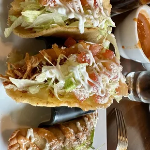 Puffy taco and Empanada de tinga