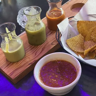 Chips & Salsa