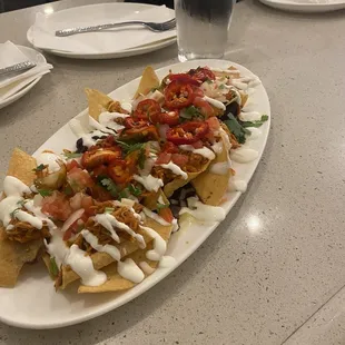 Chicken tinga nachos