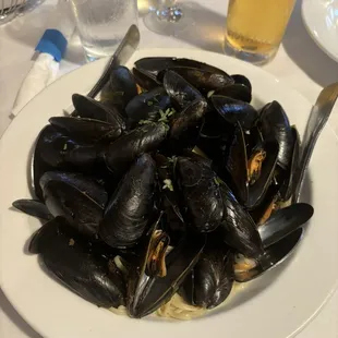 Mussels over Linguini