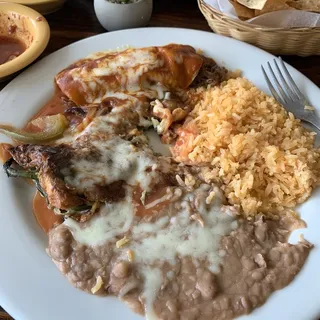 Chile Relleno and Enchilada Plate