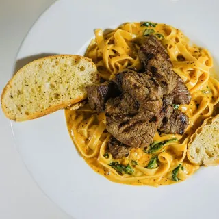 Spicy Chipotle Beef Tenderloin Pasta