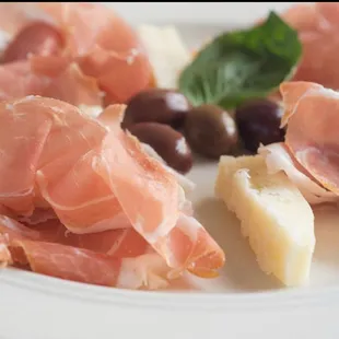 San Danielle prosciutto appetizer