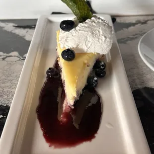 Blueberry lemon cheesecake &amp; crème brûlée