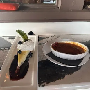 Cheesecake &amp; crème brûlée
