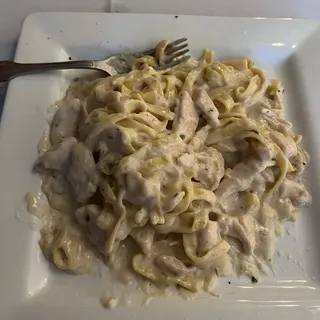 Fettucine Alla Panna with chicken