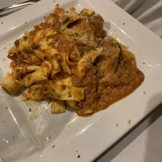 Pappardelle bolognese