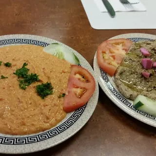 Sweet Red Pepper Hummus