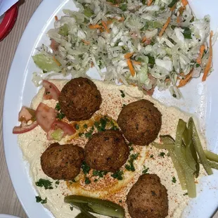 Hummus Plate With Falafel