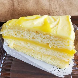 Lemon Curd Cake