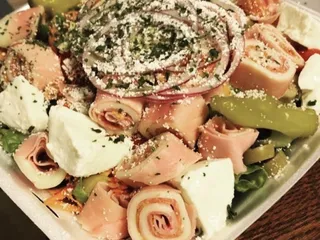 Mezzaluna Pizza
