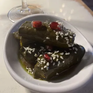 Grape Leaves (6pcs)