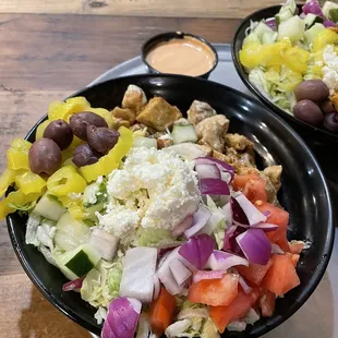 Grilled chicken rice bowl with all the veggies