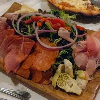 Italian Antipasto Salad