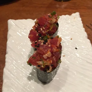 Maguro Signature Nigiri