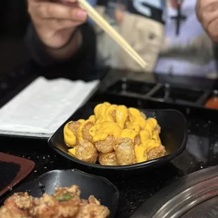Cheesy tots