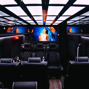 Apple Tv, Bluetooth, 
Wi-Fi and more.