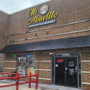 Entrance and patio in front of building